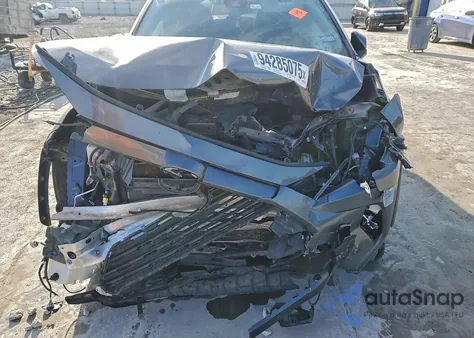 2021 Toyota Rav4 Xle Premium from USA, damaged, VIN 2T3C1RFV1MC130180